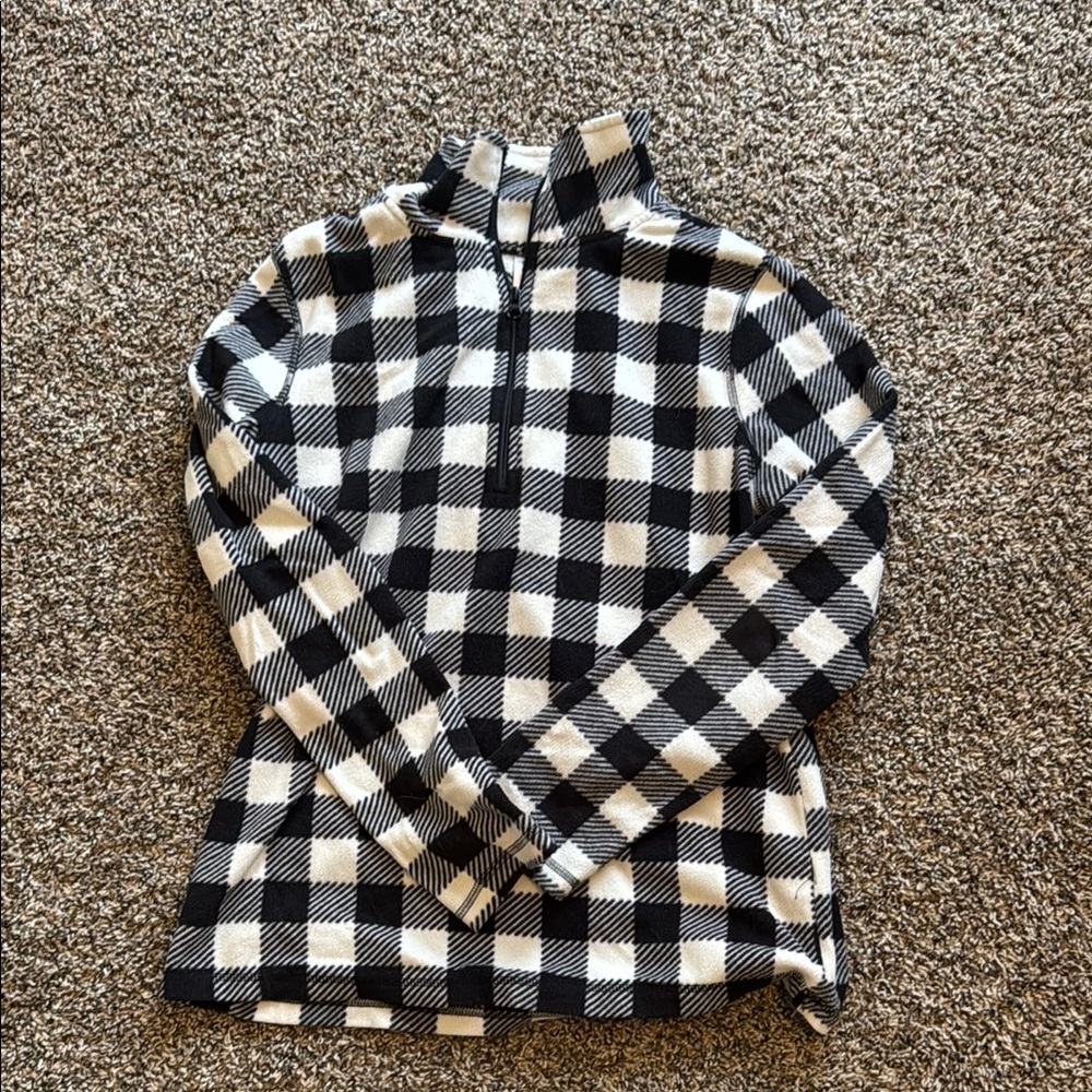 Exertek Black and White Checkered Turtleneck Sweater